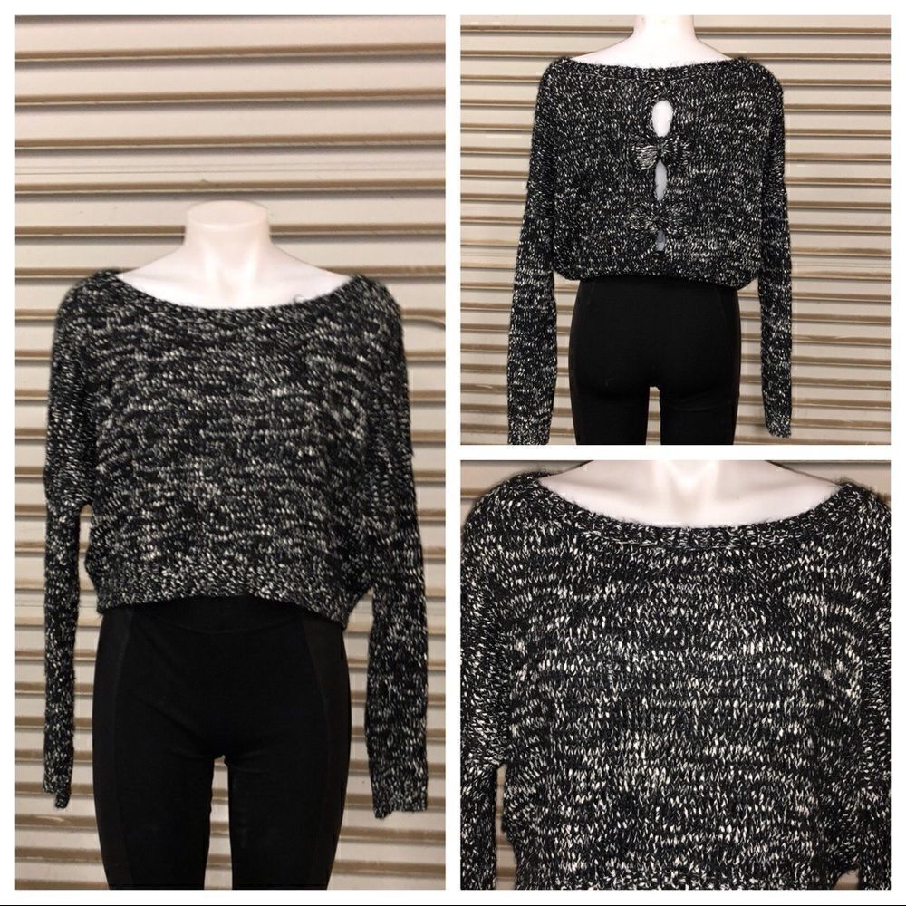 Foreign Exchange super sweet sweater with bows